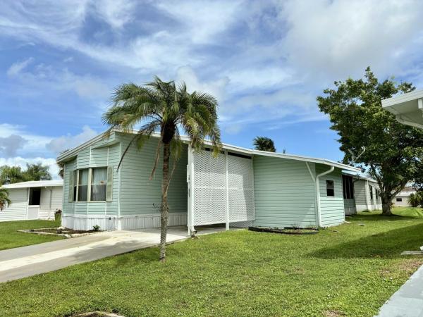 1989 HS Fleetwood Manufactured Home