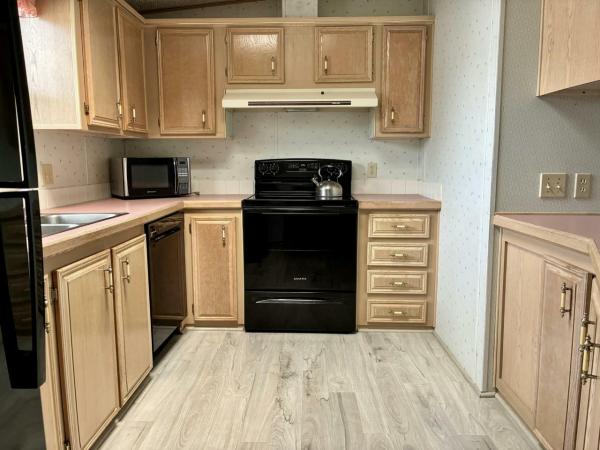 1989 HS Fleetwood Manufactured Home