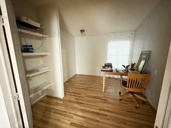 1988 GLEN Manufactured Home