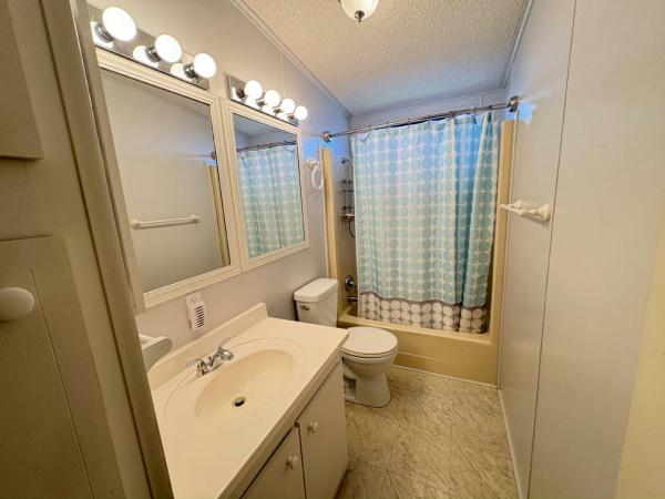 1988 GLEN Manufactured Home