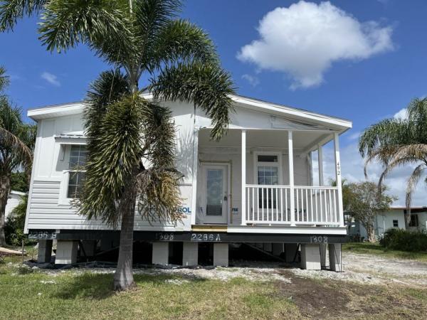 Photo 1 of 1 of home located at 492 Driftwood Drive Ellenton, FL 34222