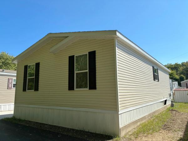 2025 Champion Home Builders, Inc. mobile Home