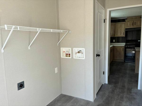 2025 Champion Home Builders, Inc. mobile Home