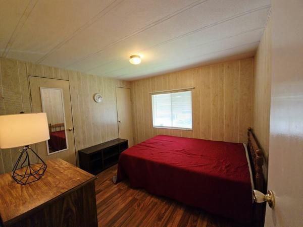 1983 Marlo Mobile Home