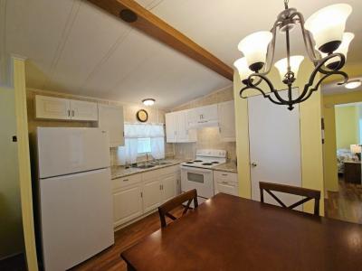 Photo 5 of 20 of home located at 825 Mary Street Wildwood, FL 34785