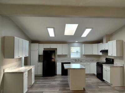 Photo 2 of 6 of home located at 1949 Ridgeview Ypsilanti, MI 48198