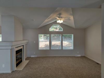 Photo 3 of 6 of home located at 1949 Ridgeview Ypsilanti, MI 48198