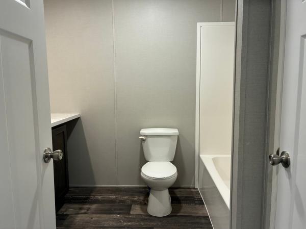 2025 Champion Home Builders, Inc. mobile Home