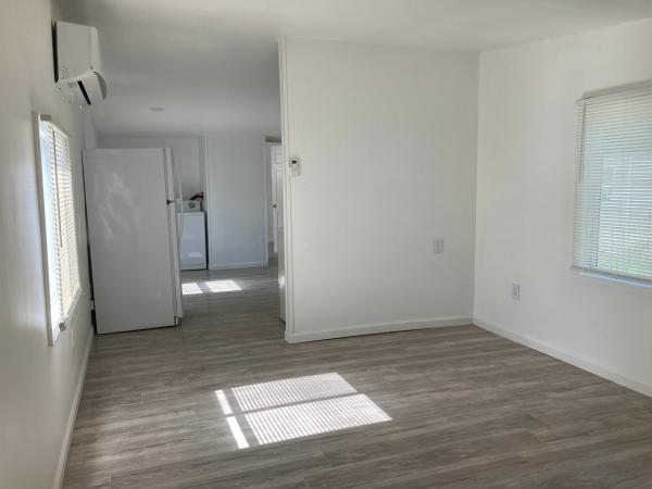 1973 New mobile Home