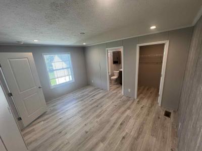 Photo 4 of 6 of home located at 8667 Killy Ct Newport, MI 48166