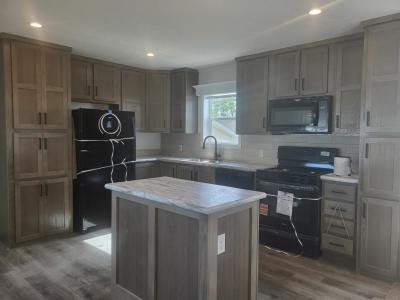 Photo 2 of 20 of home located at 73 Meadowlark Lane Beecher, IL 60401