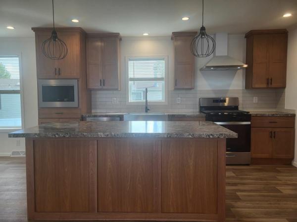 2025 Skyline - Lancaster Cambridge Mobile Home