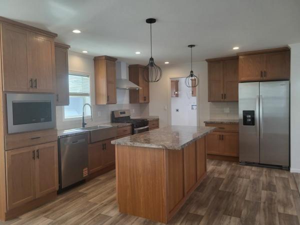 2025 Skyline - Lancaster Cambridge Mobile Home