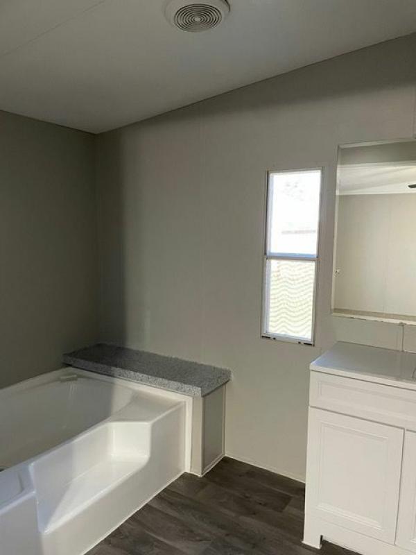2001 Clayton Homes Inc Laredo Mobile Home