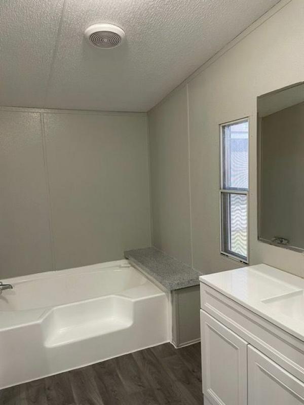 2001 Clayton Homes Inc Laredo Mobile Home
