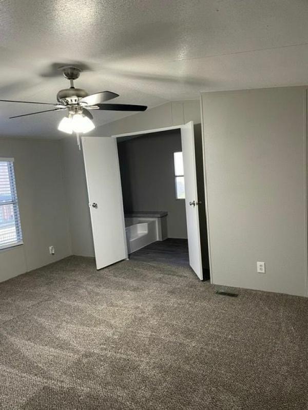 2001 Clayton Homes Inc Laredo Mobile Home