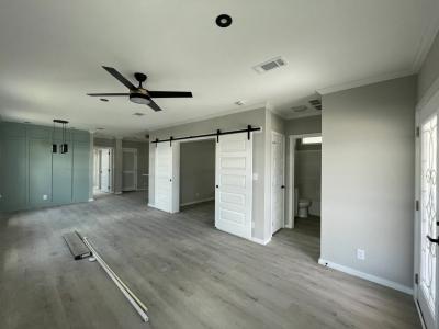 Photo 3 of 20 of home located at 972 Xanadu Avenue Venice, FL 34285