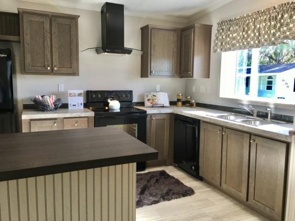 2018 Champion LaBelle Mobile Home