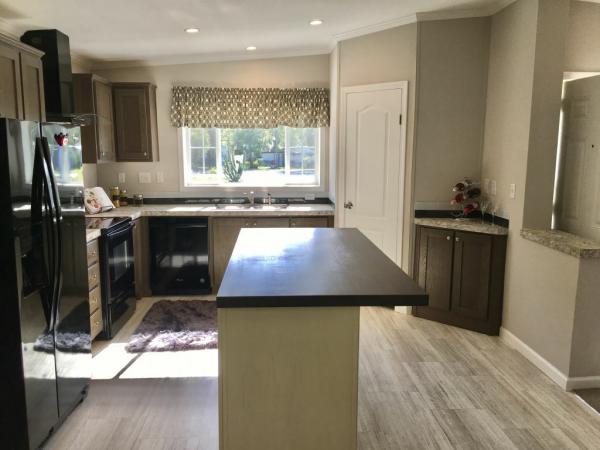 2018 Champion LaBelle Mobile Home