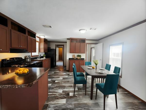 Photo 1 of 2 of home located at 13501 SE 29th Street #171 Choctaw, OK 73020