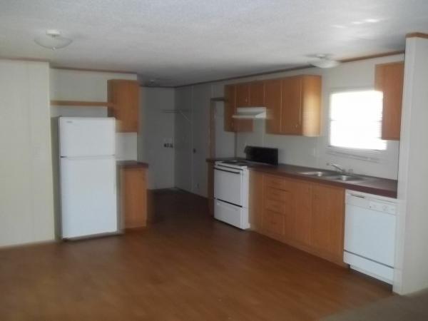2004 Fleetwood Mobile Home For Sale