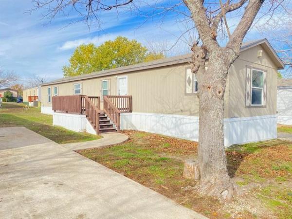 Photo 1 of 2 of home located at 5600 Texoma Parkway #53 Sherman, TX 75090