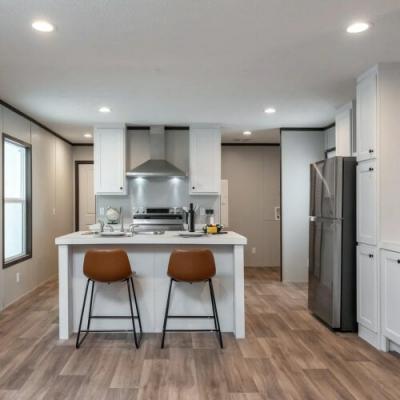 Photo 3 of 23 of home located at 9901 State Road 3 #0075 Muncie, IN 47303