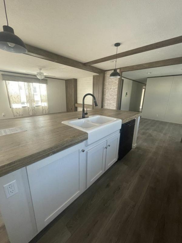 2022 Clayton Homes Inc American Made Mobile Home