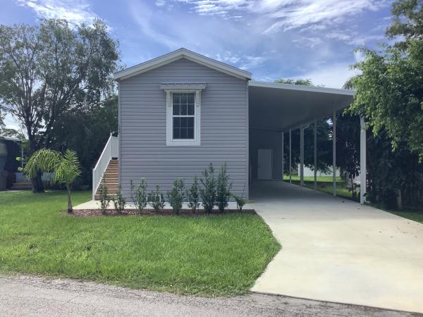 Photo 1 of 2 of home located at 1455 90th Ave Lot 260 Vero Beach, FL 32966