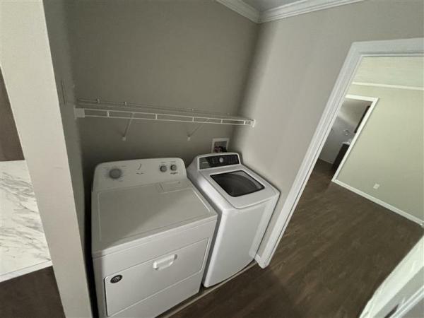 2021 Fairmont Harmony SW 430HH16763B  Home