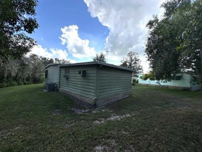 Photo 5 of 24 of home located at 37 Lavender Lane Eustis, FL 32726