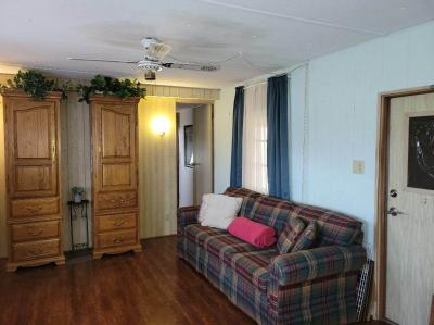 Photo 2 of 31 of home located at 31 Kingsport Ave Palmetto, FL 34221