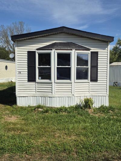 Mobile Home at 256 Mission Trl. Mooresville, IN 46158