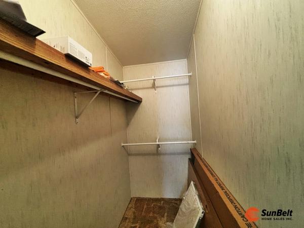 2002 NOBI Mobile Home For Sale