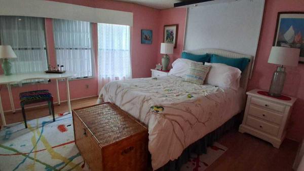 1988 palm Manufactured Home