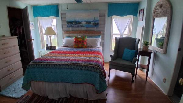 1988 palm Manufactured Home