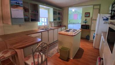Photo 5 of 8 of home located at 418 Knotwood Lane Naples, FL 34112