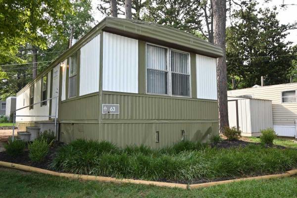 Photo 1 of 1 of home located at 6028 Mcdaniel Ln Charlotte, NC 28213
