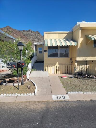 Photo 2 of 20 of home located at 10401 N. Cave Creek Rd. #179 Phoenix, AZ 85020