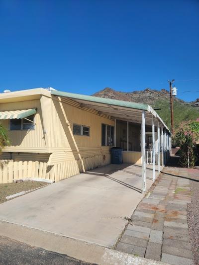 Photo 3 of 20 of home located at 10401 N. Cave Creek Rd. #179 Phoenix, AZ 85020