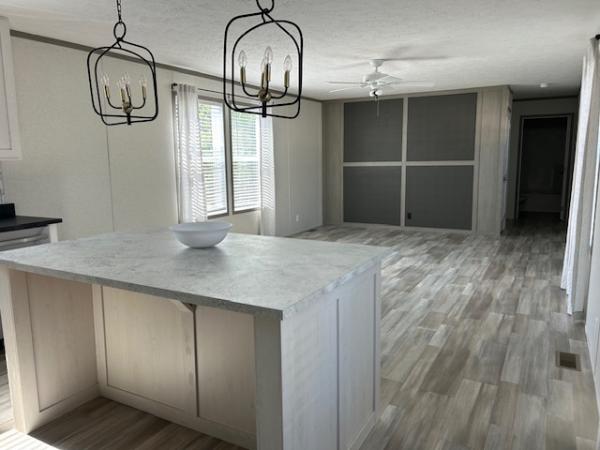 2024 Clayton Homes Mobile Home