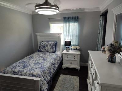 Photo 4 of 8 of home located at 8775 20th St., Lot 181 Vero Beach, FL 32966