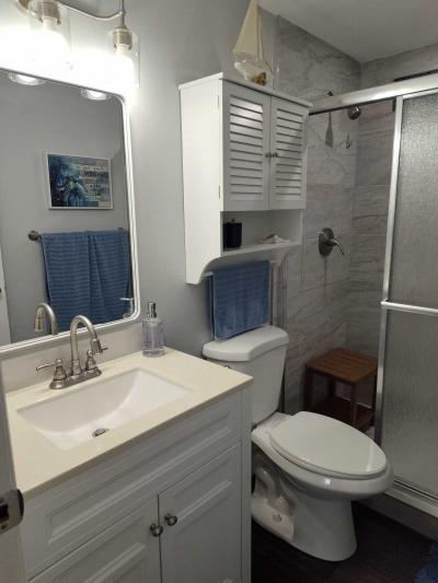 Photo 5 of 8 of home located at 8775 20th St., Lot 181 Vero Beach, FL 32966