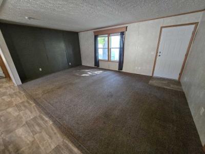 Photo 6 of 14 of home located at 39 Carole Ln. Chaska, MN 55318