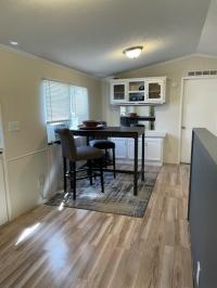 2000  Skyline Manufactured Home