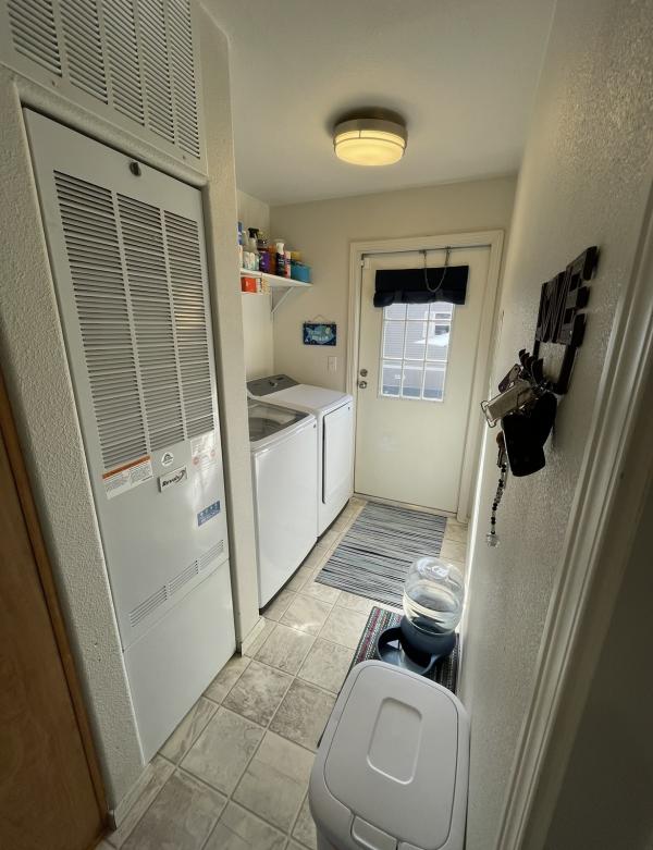 2011 Clayton Mobile Home