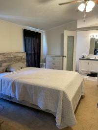 2000  Skyline Manufactured Home