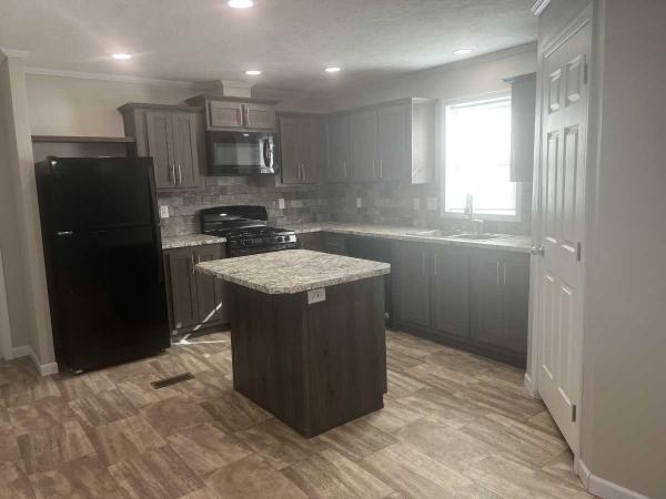 2021 Friendship Harmony Hms 410HH16763C Manufactured Home