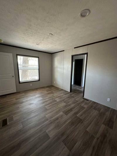 Photo 4 of 7 of home located at 2 Palma Cir. Austin, TX 78744
