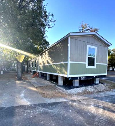 Mobile Home at 2 Palma Cir. Austin, TX 78744